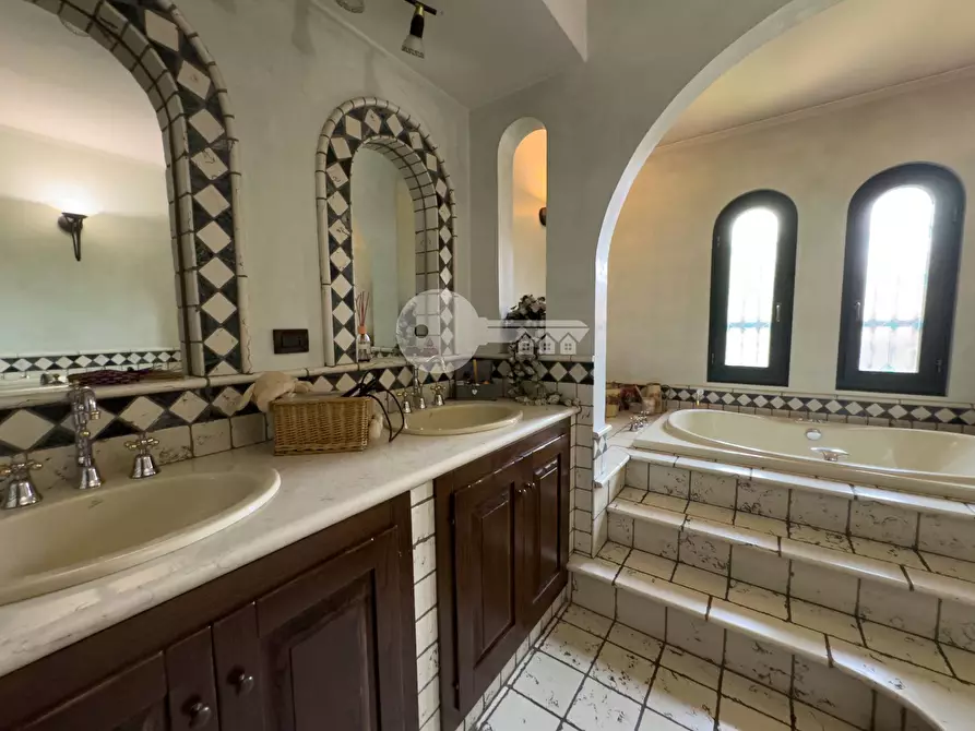 Immagine 28 di Villetta a schiera in vendita  in Via A. Manzoni a Leno