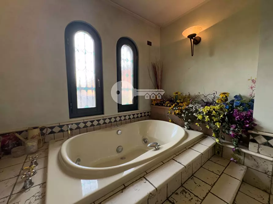 Immagine 30 di Villetta a schiera in vendita  in Via A. Manzoni a Leno