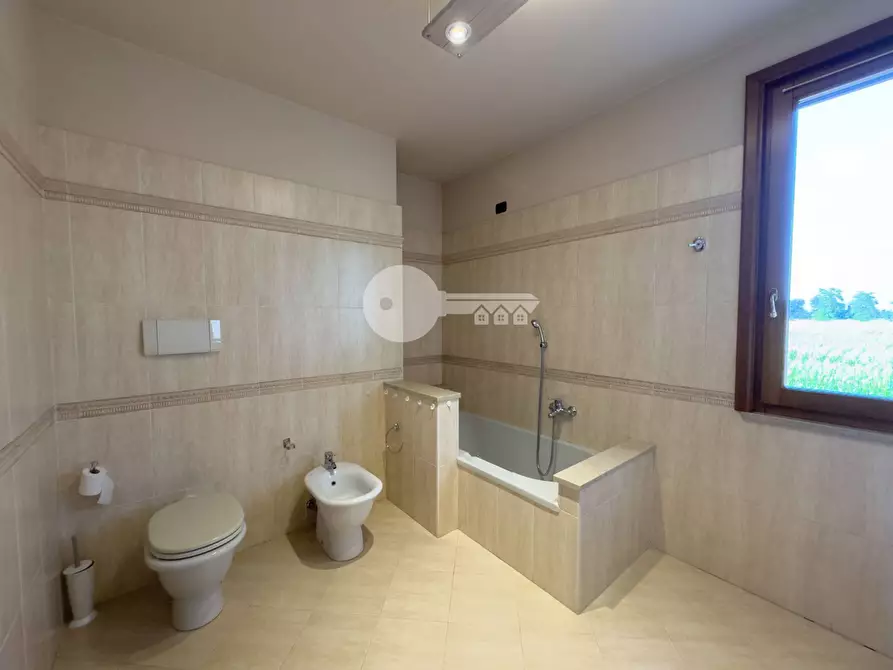 Immagine 23 di Casa indipendente in vendita  in Strada Calvisano a Ghedi