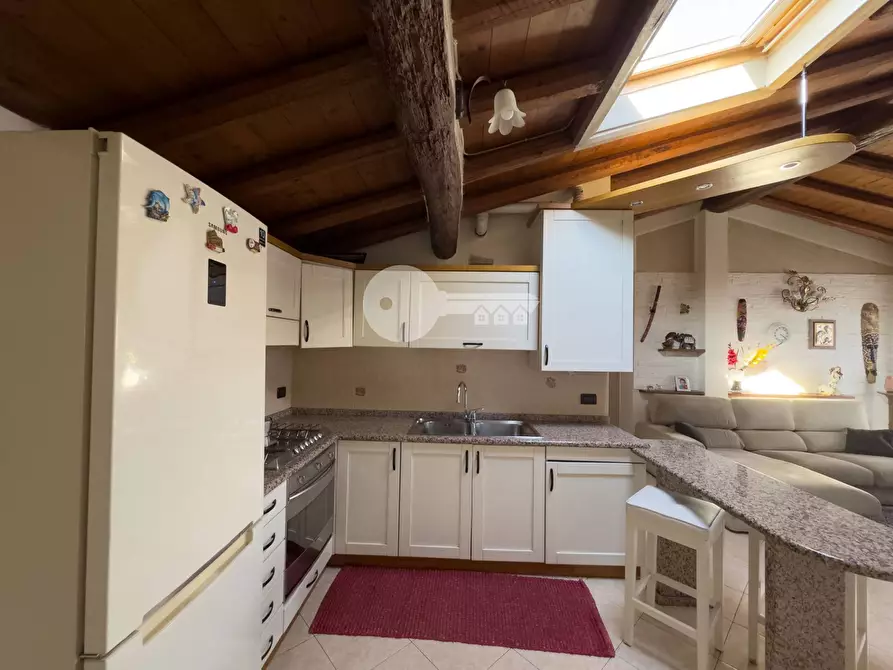 Immagine 3 di Appartamento in vendita  in via garibaldi a Ghedi