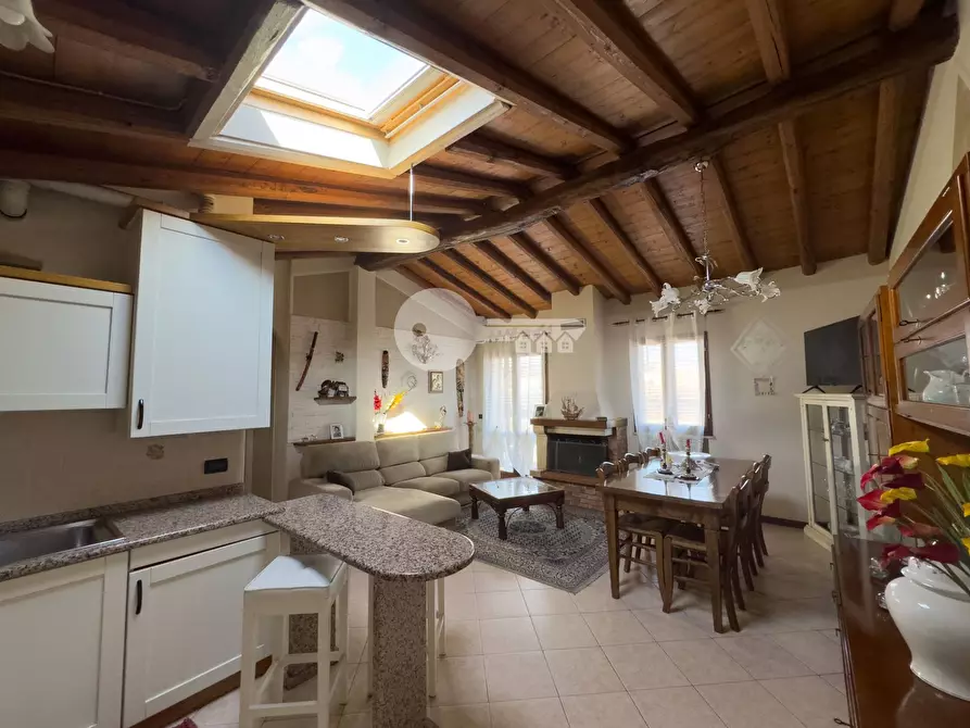 Immagine 4 di Appartamento in vendita  in via garibaldi a Ghedi