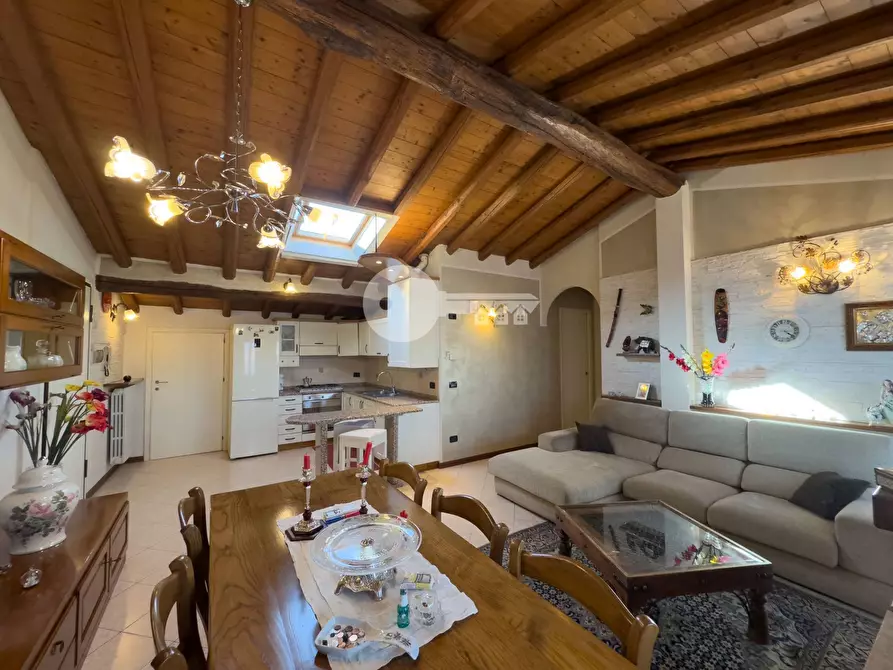 Immagine 7 di Appartamento in vendita  in via garibaldi a Ghedi