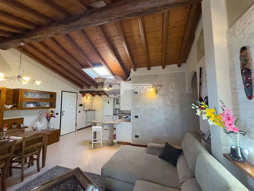 Immagine 11 di Appartamento in vendita  in via garibaldi a Ghedi