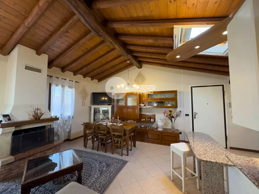 Immagine 13 di Appartamento in vendita  in via garibaldi a Ghedi