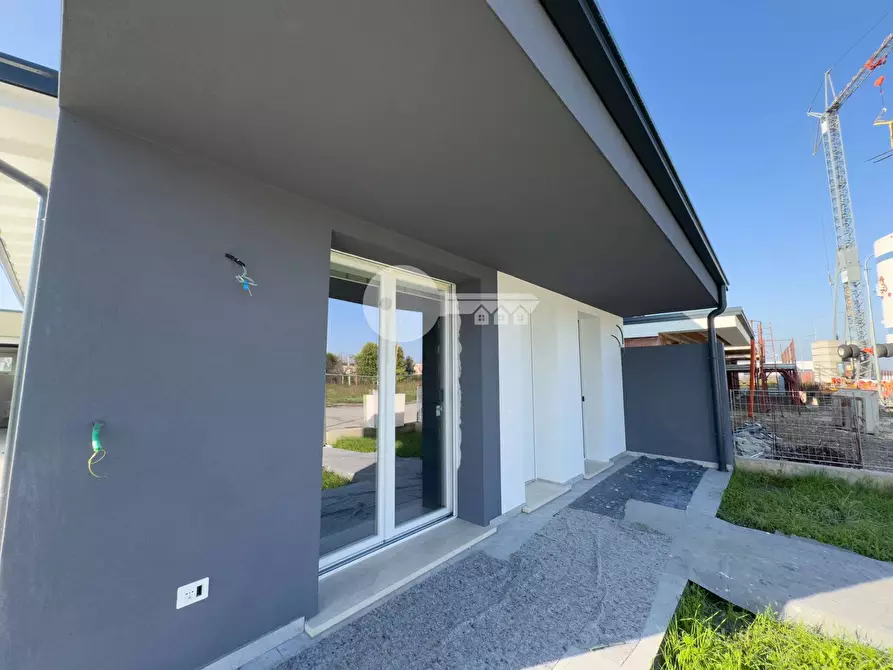 Immagine 2 di Villa in vendita  in VIA UNITA D'ITALIA a Gottolengo