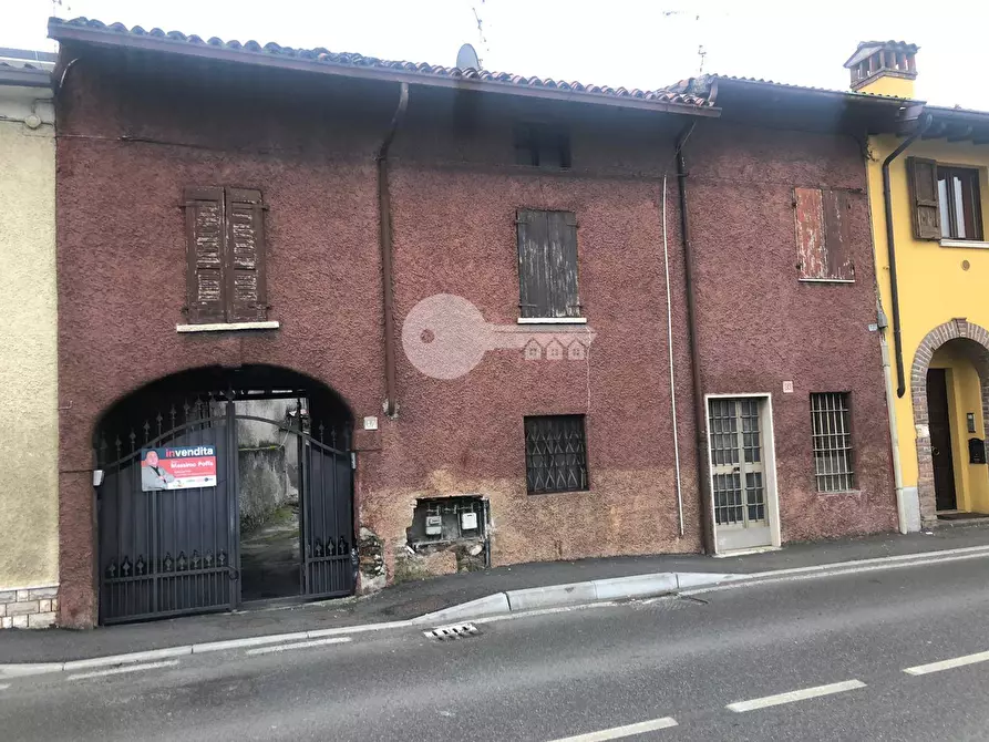 Immagine 2 di Casa semindipendente in vendita  in Via Garibaldi a Ghedi