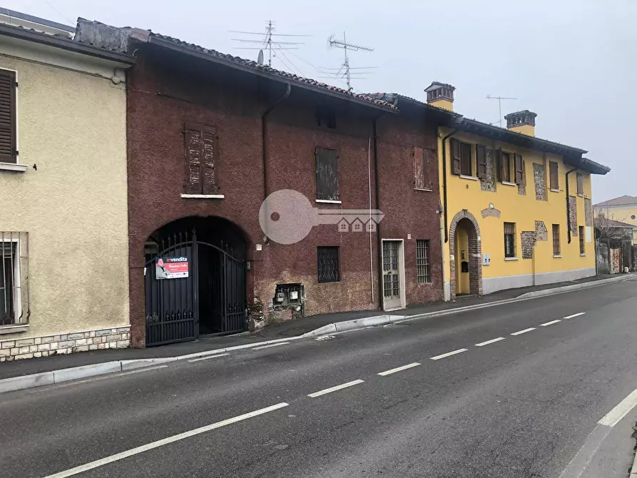 Immagine 3 di Casa semindipendente in vendita  in Via Garibaldi a Ghedi