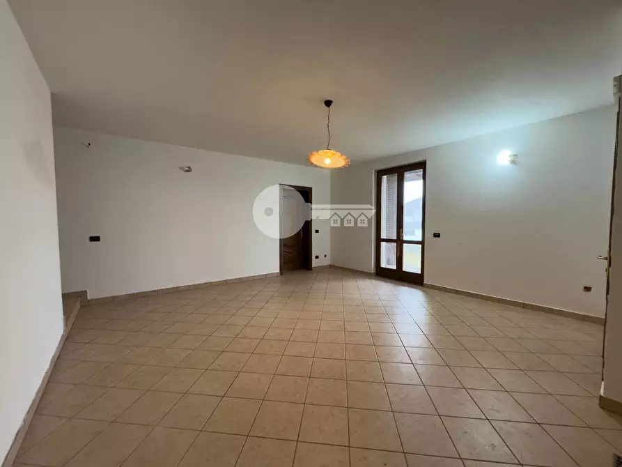 Immagine 10 di Villa in vendita  in VIA KENNEDY a Borgo San Giacomo