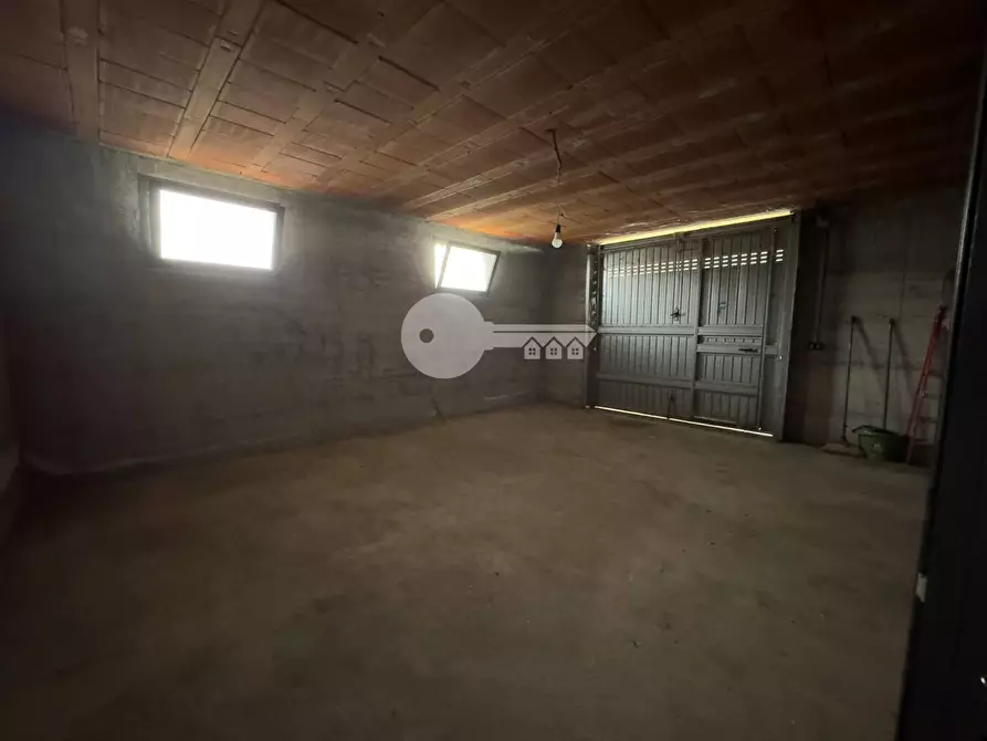 Immagine 25 di Villa in vendita  in VIA KENNEDY a Borgo San Giacomo