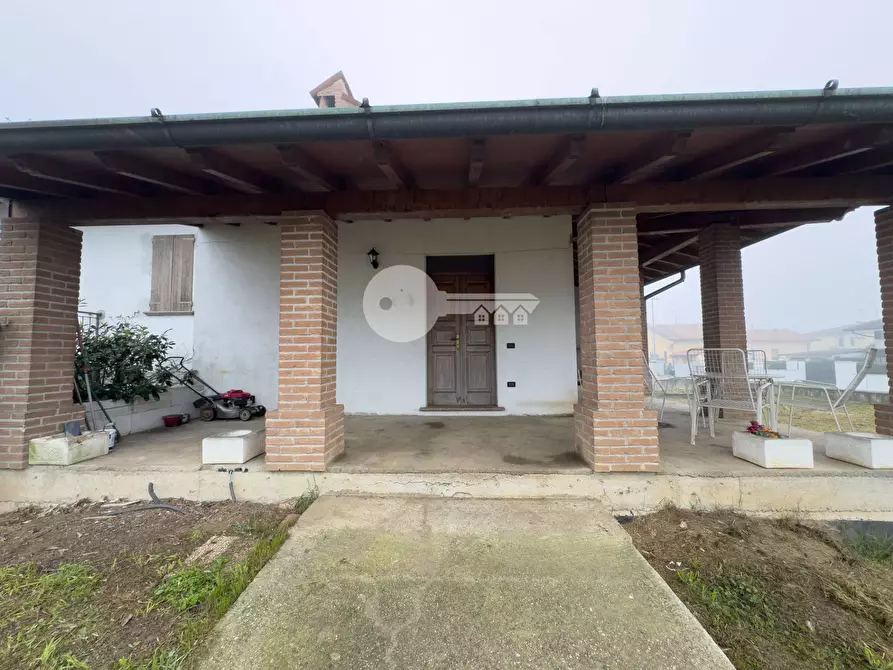 Immagine 28 di Villa in vendita  in VIA KENNEDY a Borgo San Giacomo