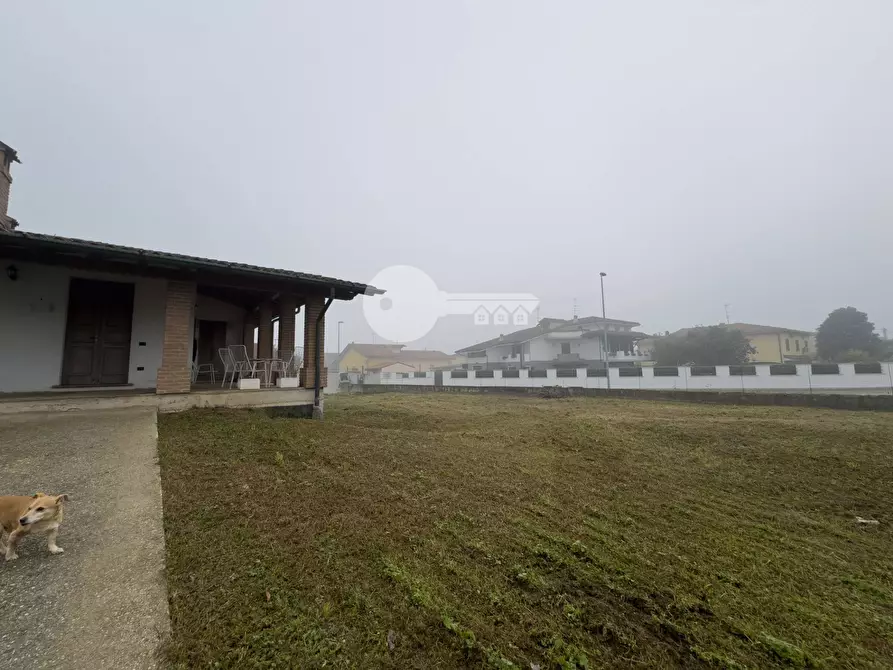 Immagine 30 di Villa in vendita  in VIA KENNEDY a Borgo San Giacomo