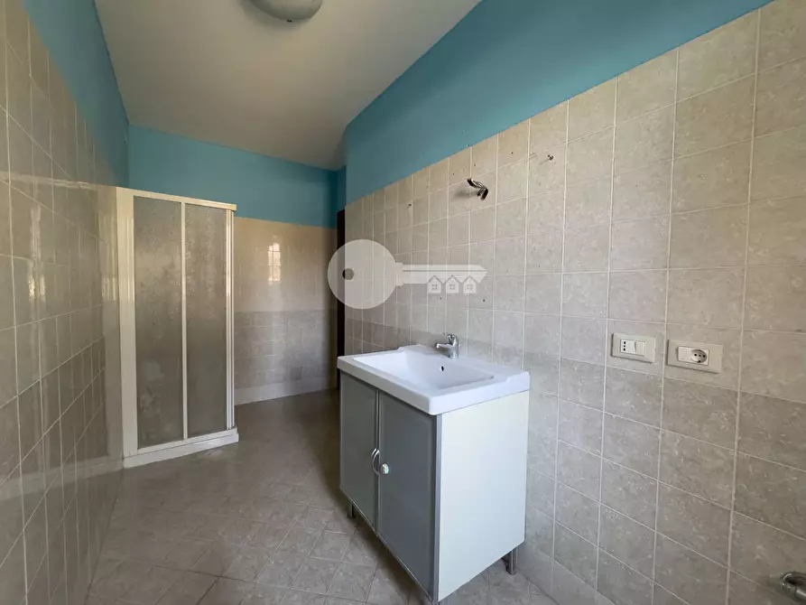 Immagine 30 di Appartamento in vendita  in Via Boccaccio a Ghedi