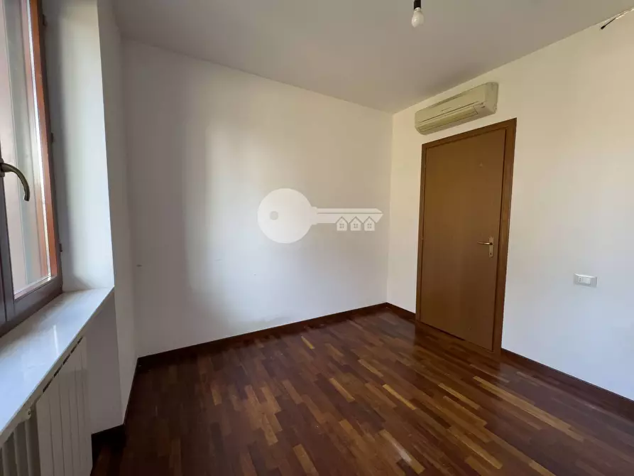 Immagine 19 di Appartamento in vendita  in Via Boccaccio a Ghedi