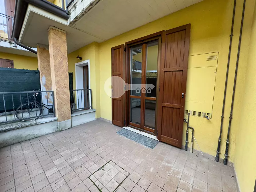 Immagine 24 di Appartamento in vendita  in Via Boccaccio a Ghedi