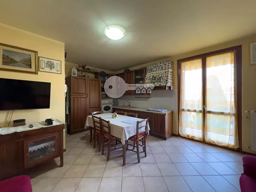 Immagine 3 di Appartamento in vendita  in VIA GADDA a Leno