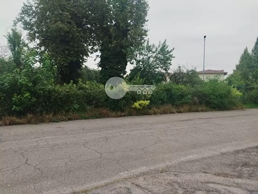 Immagine 3 di Terreno residenziale in vendita  in Via Caterina dell'Olmo a Bagnolo Mella