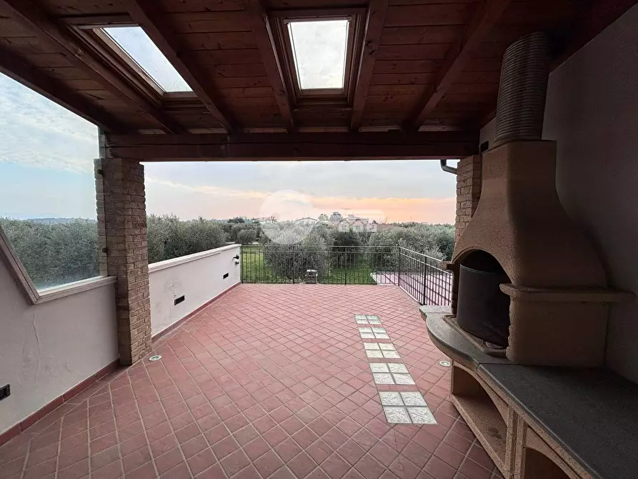 Immagine 21 di Casa indipendente in vendita  a Manerba Del Garda