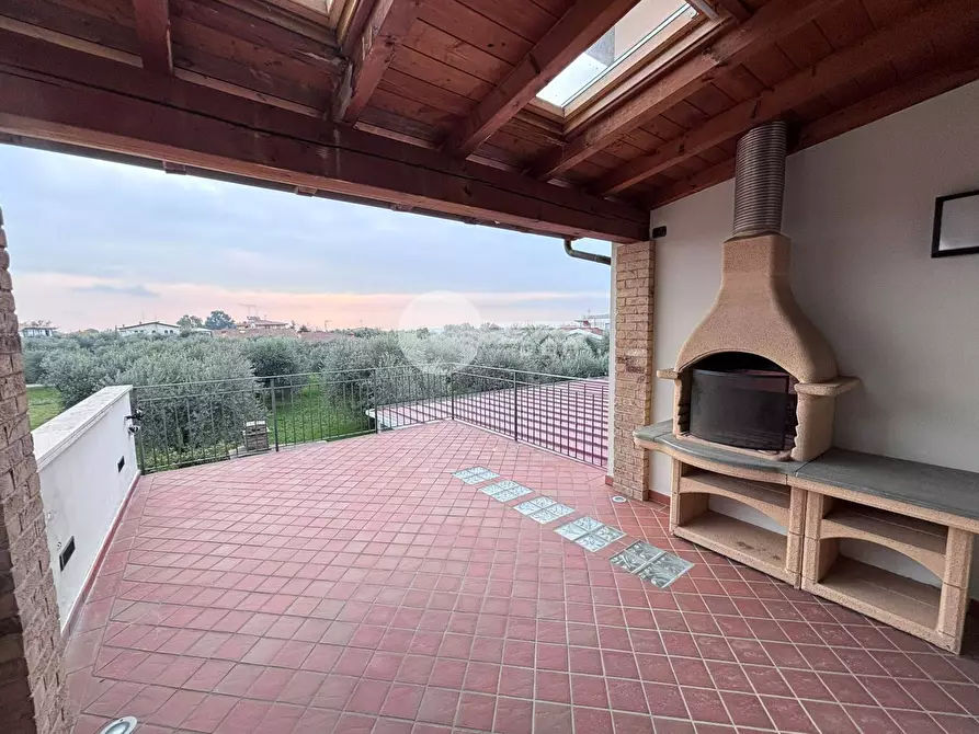 Immagine 22 di Casa indipendente in vendita  a Manerba Del Garda