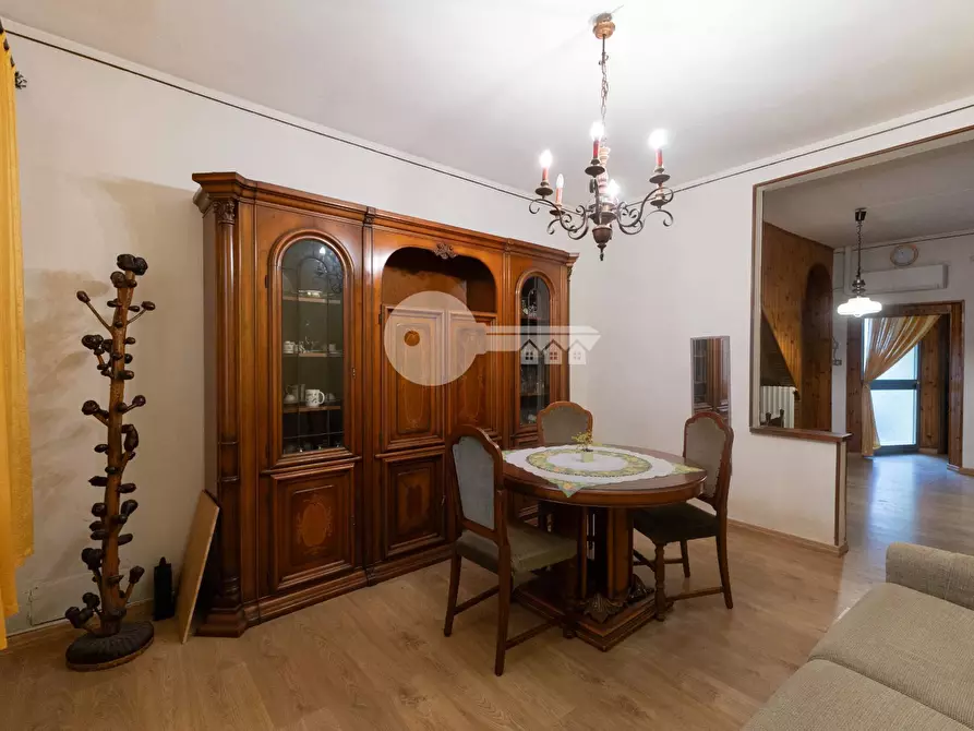 Immagine 3 di Casa indipendente in vendita  in Via Garibaldi a Volongo