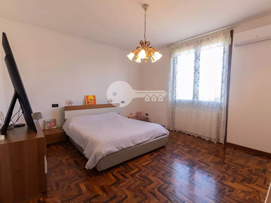 Immagine 23 di Villa in vendita  in Via Paolo VI a Isorella