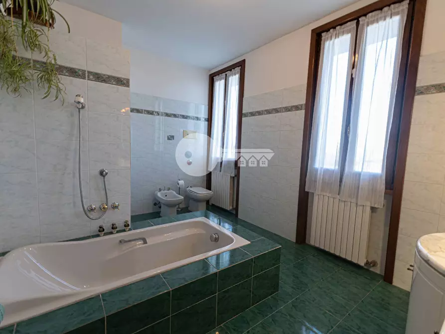 Immagine 28 di Villa in vendita  in Via Paolo VI a Isorella