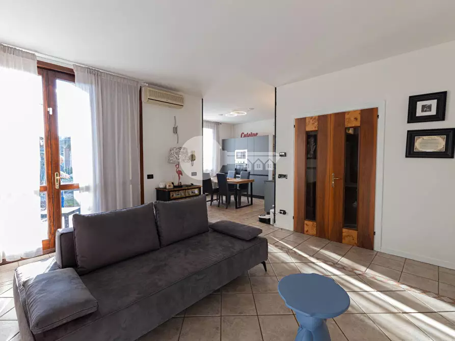 Immagine 5 di Villa in vendita  in Via Paolo VI a Isorella