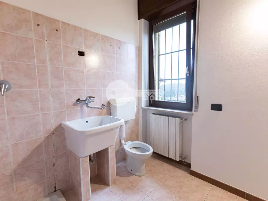 Immagine 27 di Appartamento in vendita  in Via Marconi a Borgosatollo