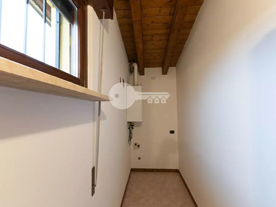 Immagine 29 di Appartamento in vendita  in Via Marconi a Borgosatollo