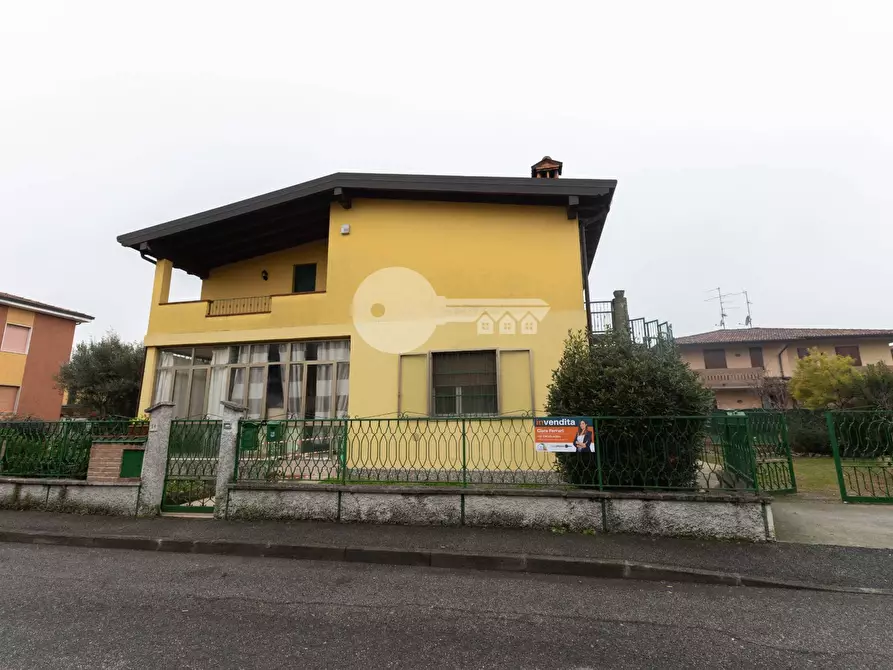 Immagine 3 di Appartamento in vendita  in Via Marconi a Borgosatollo