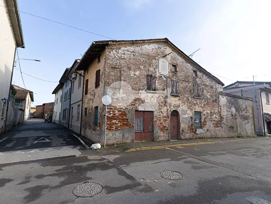 Immagine 2 di Rustico / casale in vendita  in Via Matteotti a Pralboino