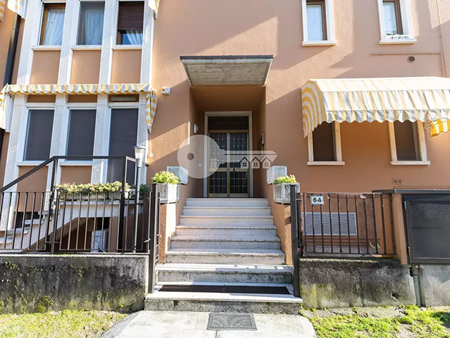 Immagine 3 di Appartamento in vendita  in Corso Martiri della LIbertà a Montichiari