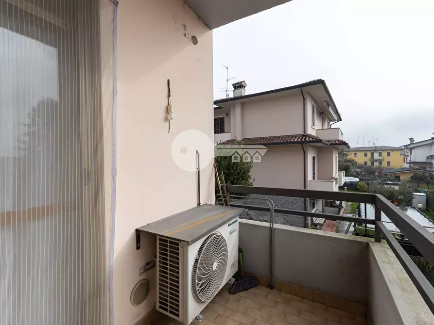 Immagine 17 di Appartamento in vendita  in Via Deledda a Ghedi