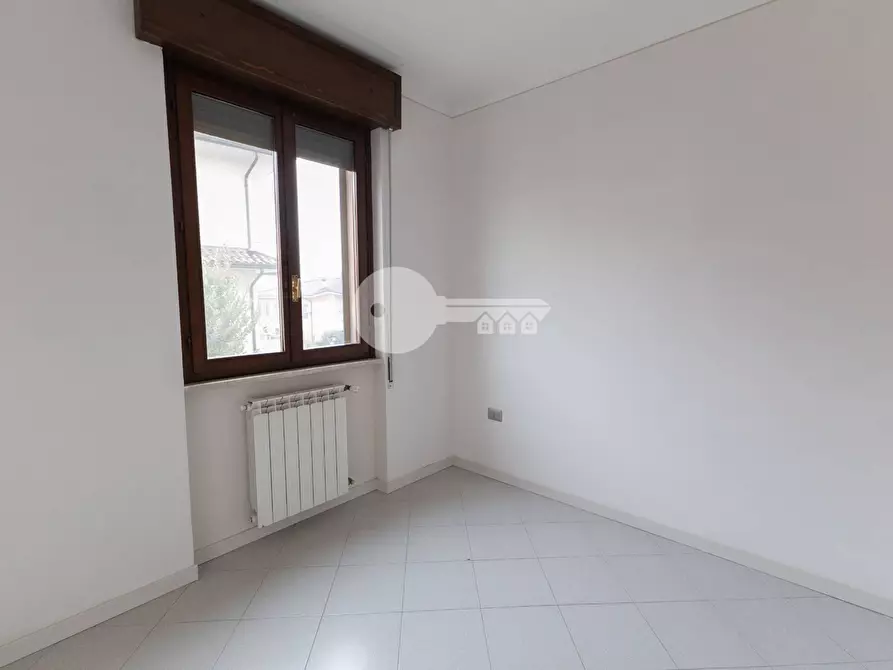 Immagine 18 di Appartamento in vendita  in Via Deledda a Ghedi