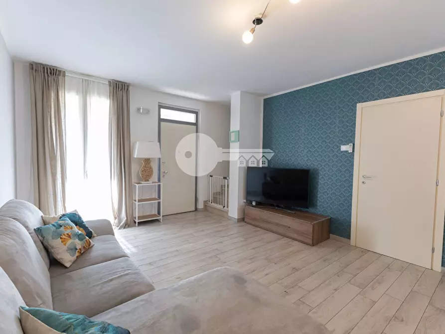 Immagine 9 di Villetta a schiera in vendita  in Via Sant'Angela Merici a Montichiari