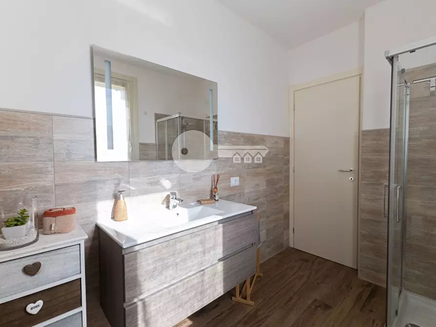 Immagine 25 di Villetta a schiera in vendita  in Via Sant'Angela Merici a Montichiari