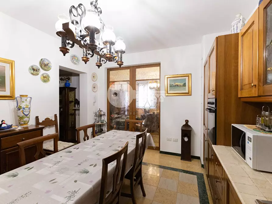 Immagine 7 di Casa bifamiliare in vendita  in Via Usignolo a Milzano