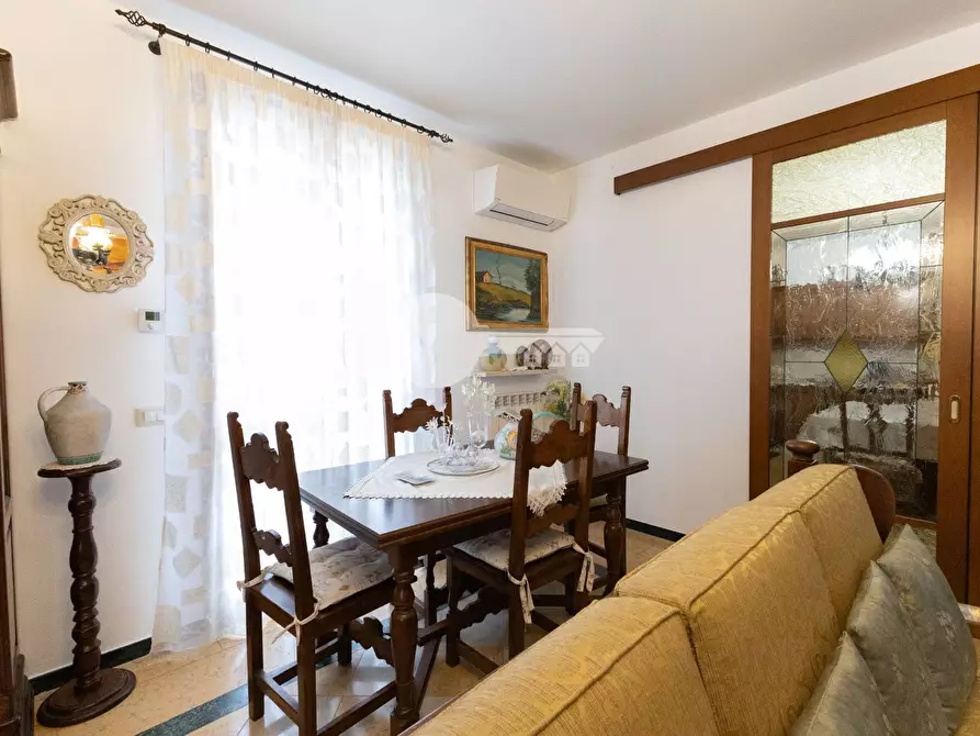 Immagine 17 di Casa bifamiliare in vendita  in Via Usignolo a Milzano