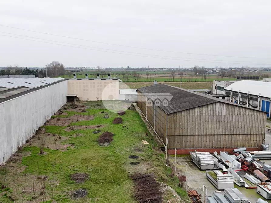 Immagine 10 di Locale commerciale in vendita  in Via Brescia a Pontevico