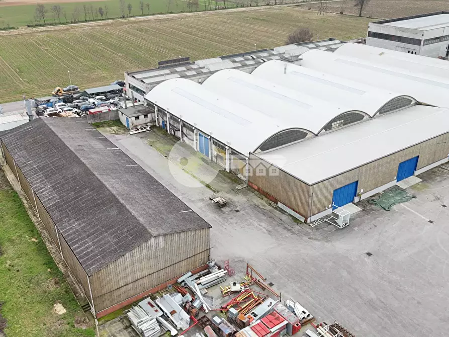 Immagine 7 di Locale commerciale in vendita  in Via Brescia a Pontevico