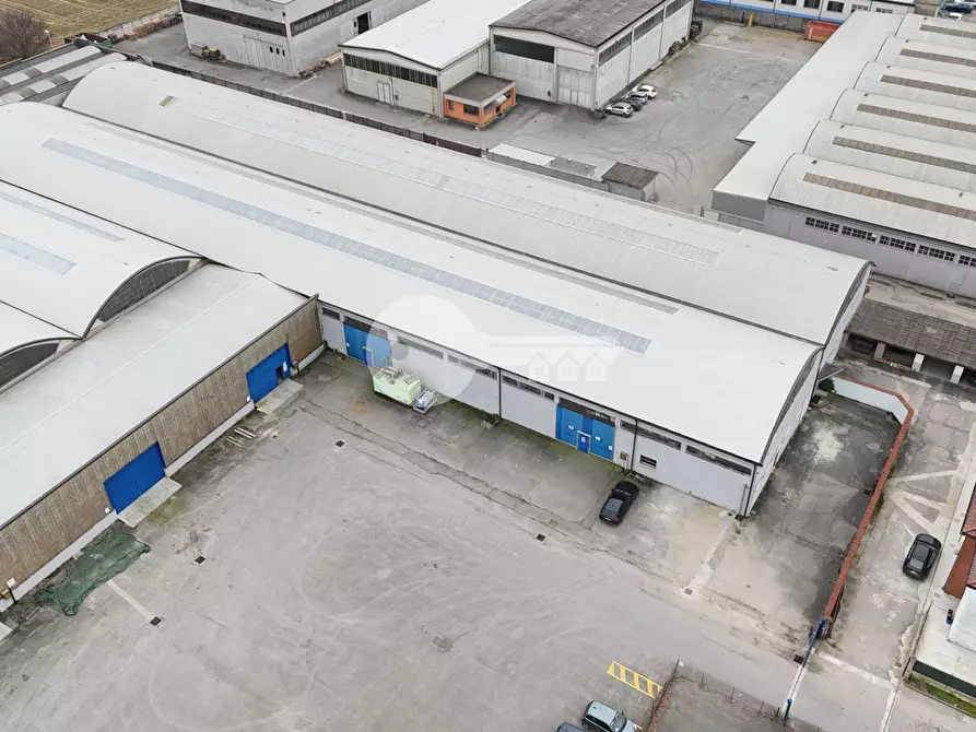 Immagine 16 di Locale commerciale in vendita  in Via Brescia a Pontevico