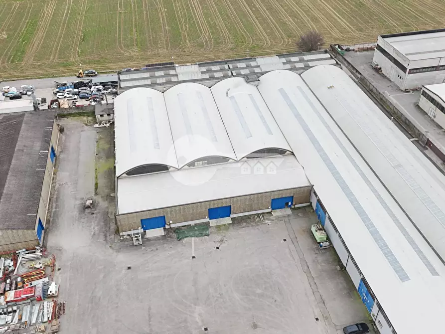 Immagine 19 di Locale commerciale in vendita  in Via Brescia a Pontevico