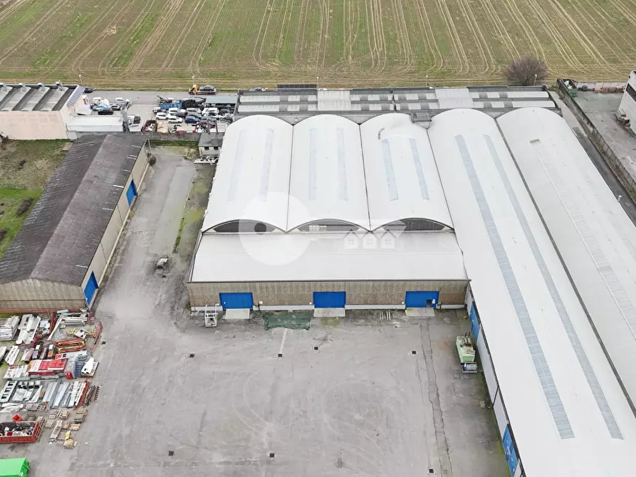 Immagine 22 di Locale commerciale in vendita  in Via Brescia a Pontevico