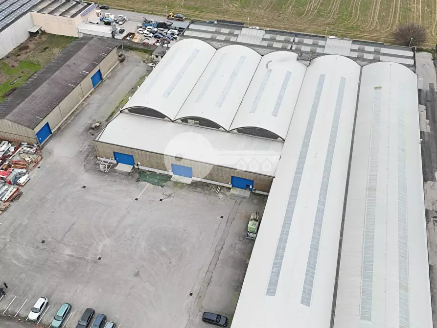 Immagine 23 di Locale commerciale in vendita  in Via Brescia a Pontevico