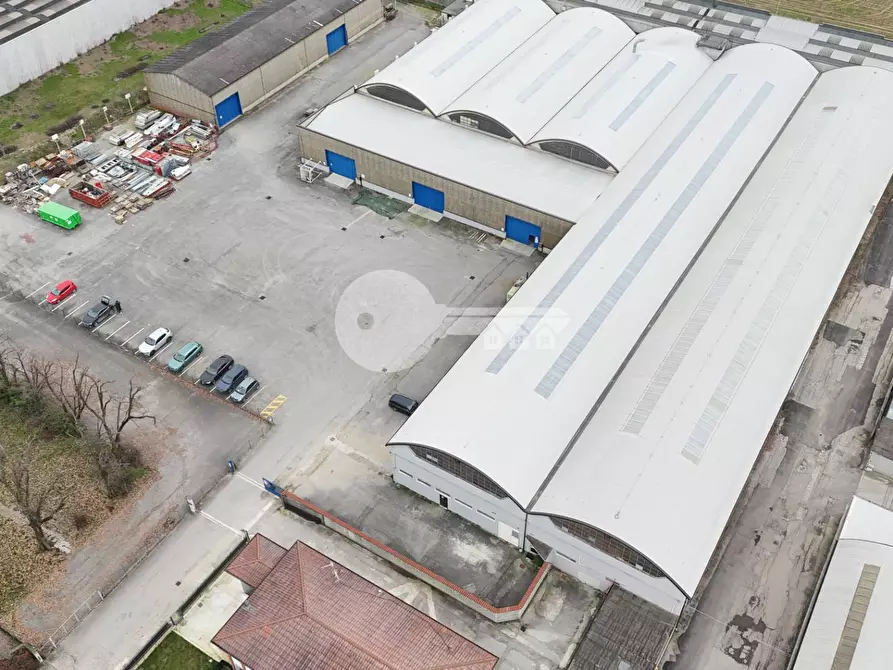 Immagine 27 di Locale commerciale in vendita  in Via Brescia a Pontevico