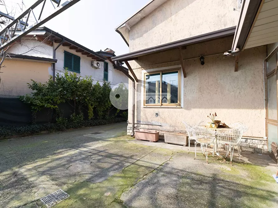 Immagine 14 di Villa in vendita  in via castenedolo a Ghedi