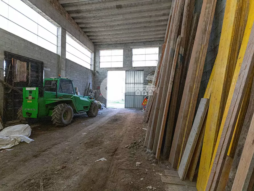 Immagine 6 di Magazzino in vendita  in VIA CANOSSI a Pralboino