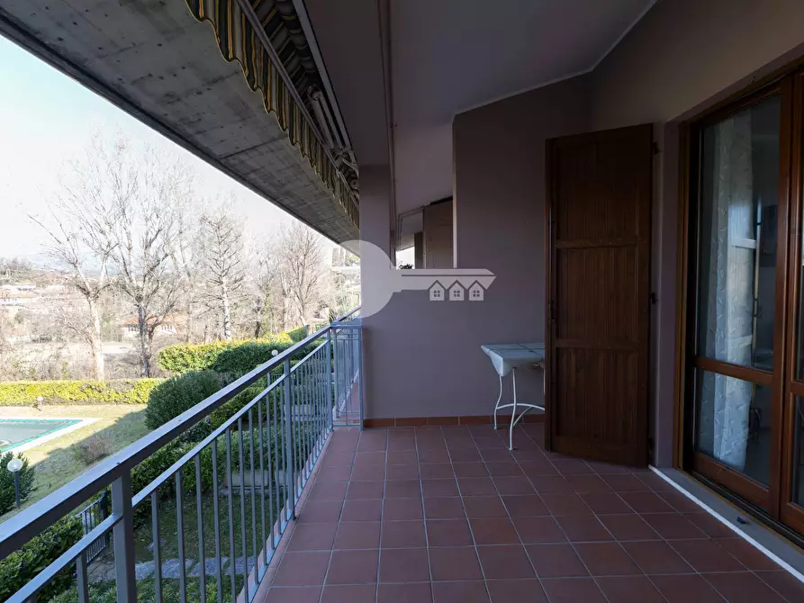 Immagine 22 di Appartamento in vendita  in via Castellana a Soiano Del Lago