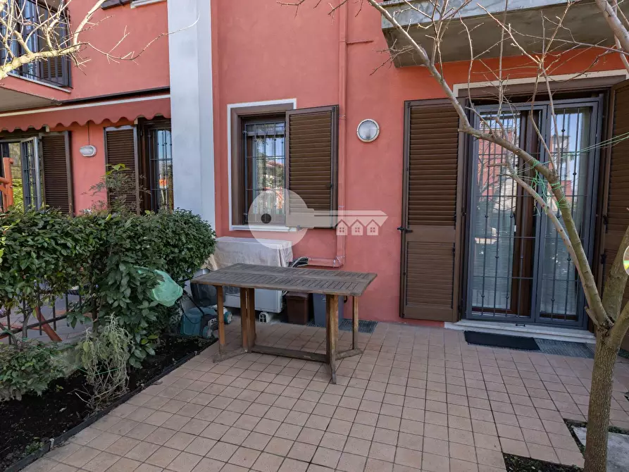 Immagine 27 di Villetta a schiera in vendita  in Via Alberto Trebeschi a Roncadelle