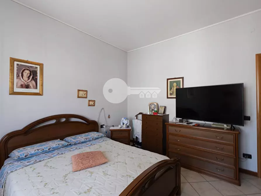 Immagine 11 di Appartamento in vendita  in Via Lombardia a Ghedi