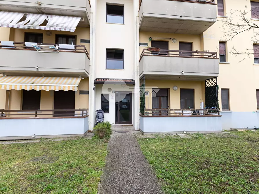 Immagine 20 di Appartamento in vendita  in Via Ugo Foscolo a Ghedi